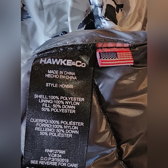 Hawke & Co Sport Performance Puffer Vest M Down Fill Mountain Print Outdoor - Picture 8 of 8